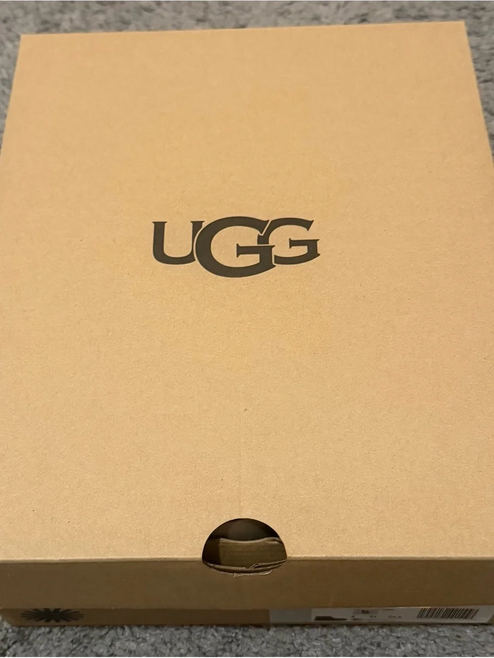 UGG comfy warm